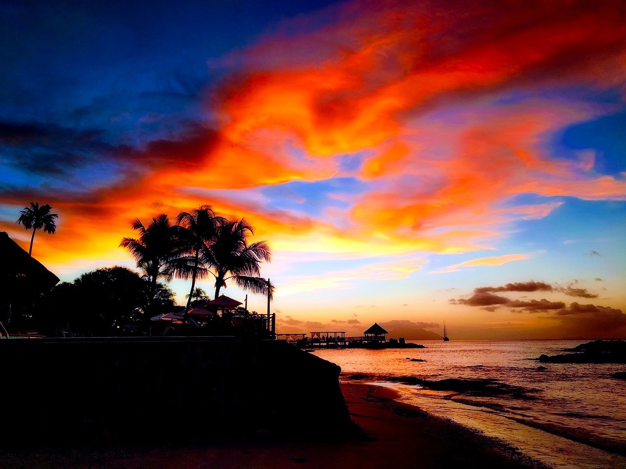 crazy sunset hues seen while staying in seychelles 