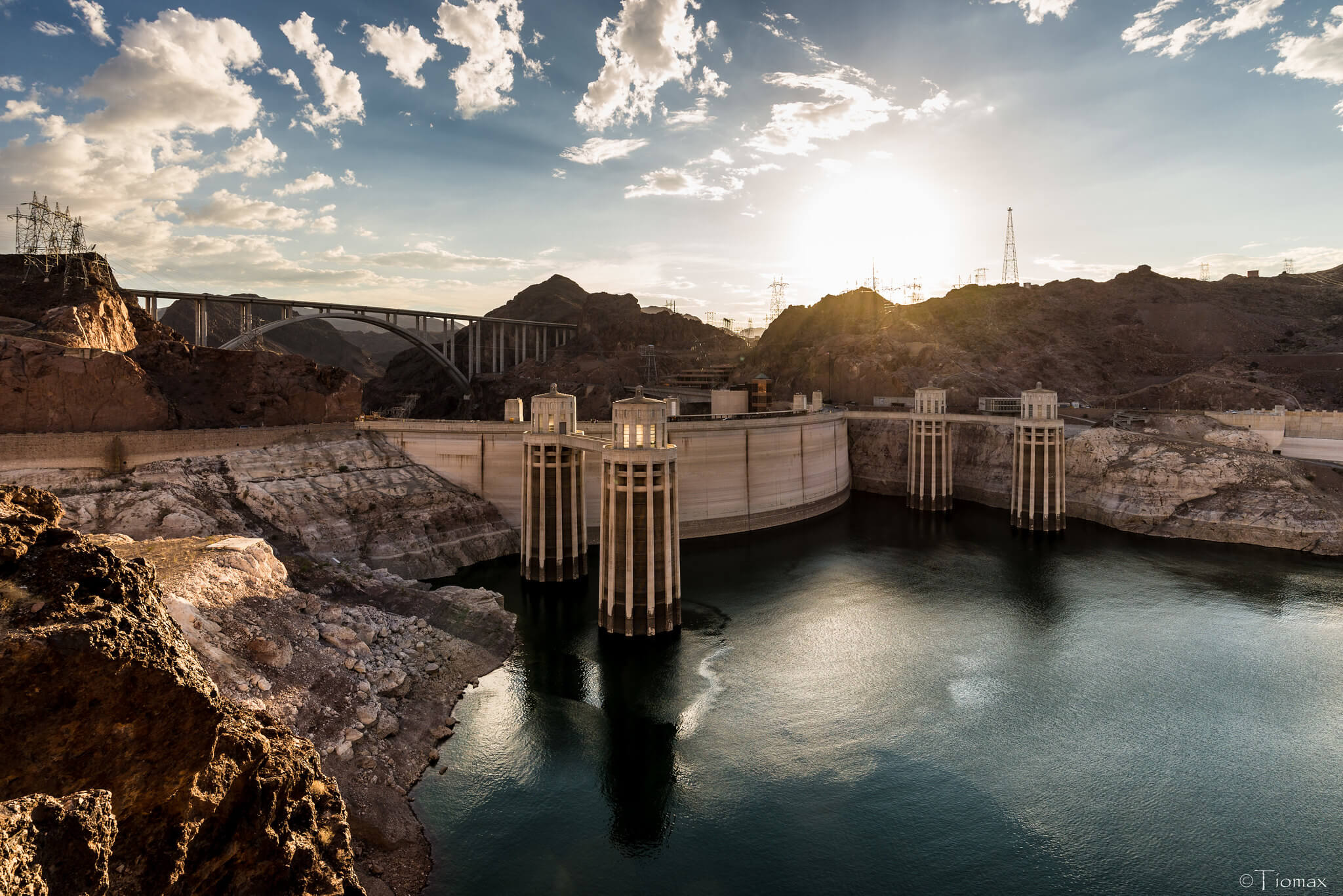 The Hoover Dam - a top place to visit with an RV near Las Vegas