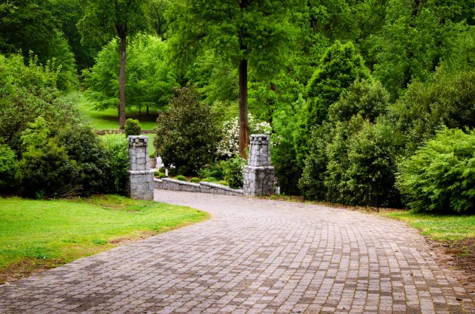 Path and green spaces in Grant Park Atlanta