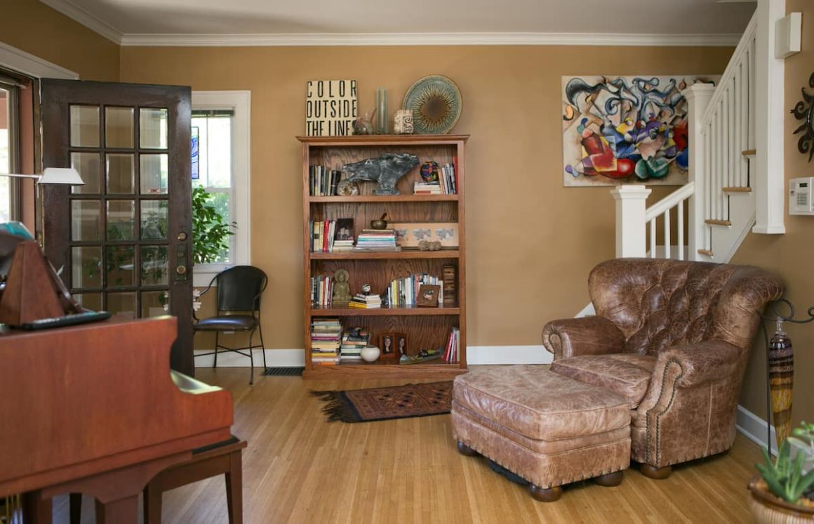1920s Inviting Bungalow Indianapolis