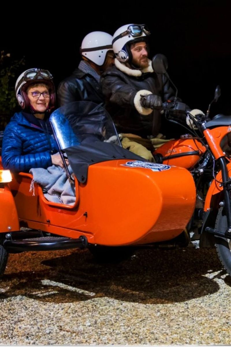 Bordeaux night in side car Bordeaux
