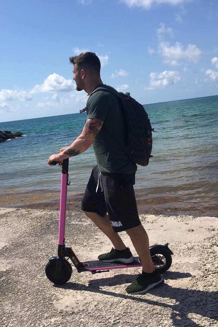 Electric Scooter Tour of Miami Beach