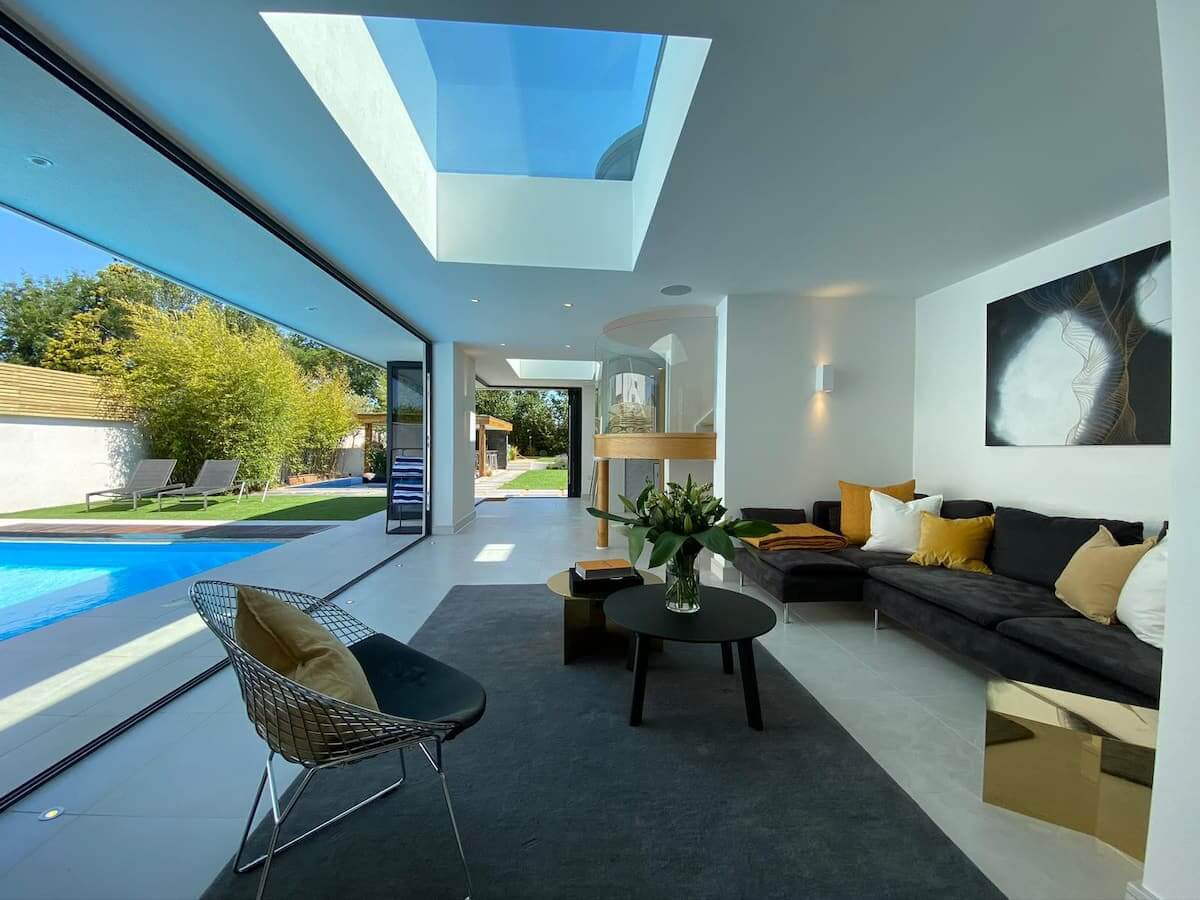 Ultra Modern Home with Pool