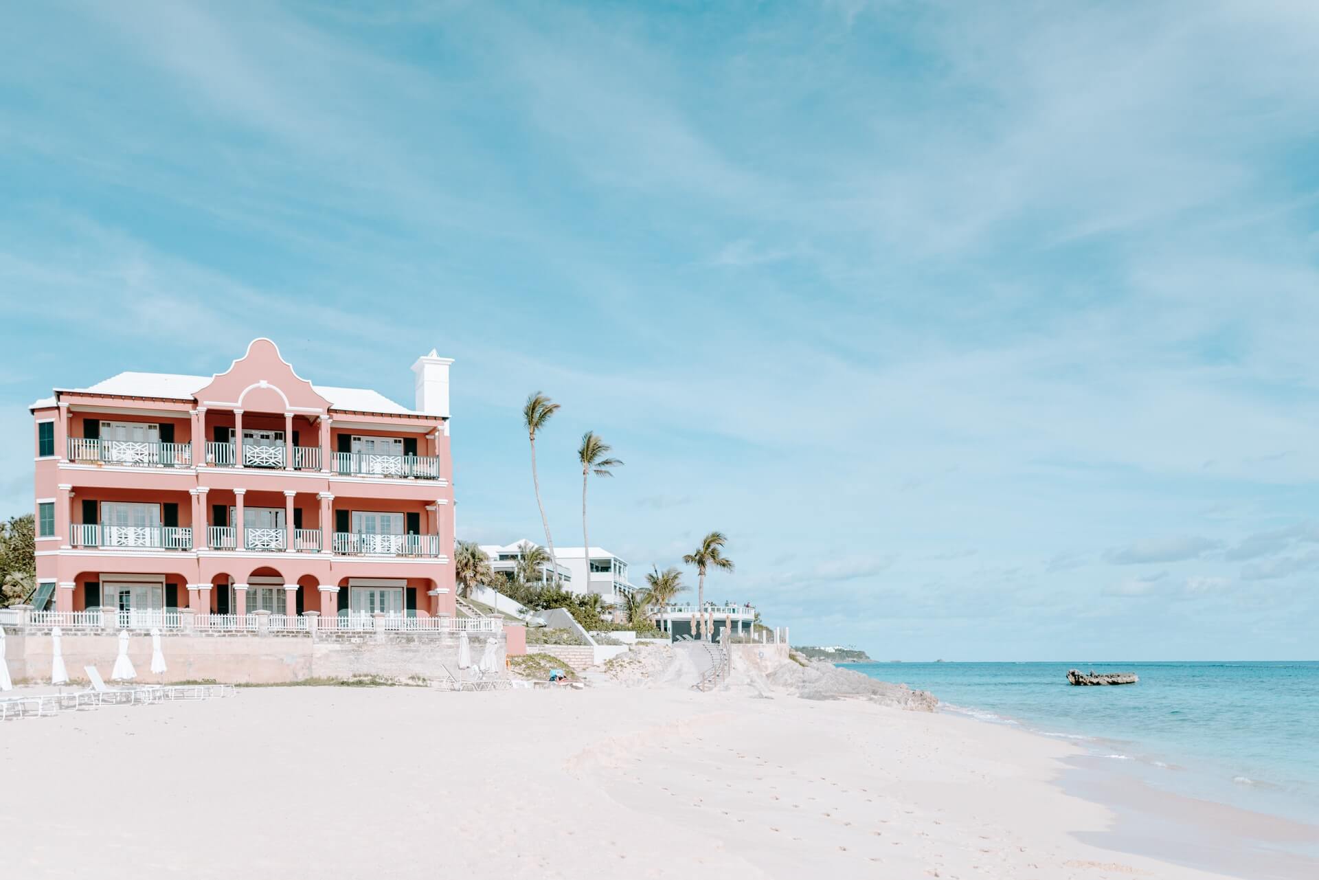 A beautiful beachside villa on a tropical beach in Bermuda