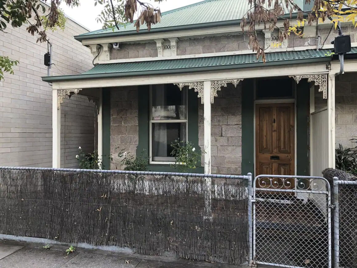 Beautiful spacious cottage circa 1800's