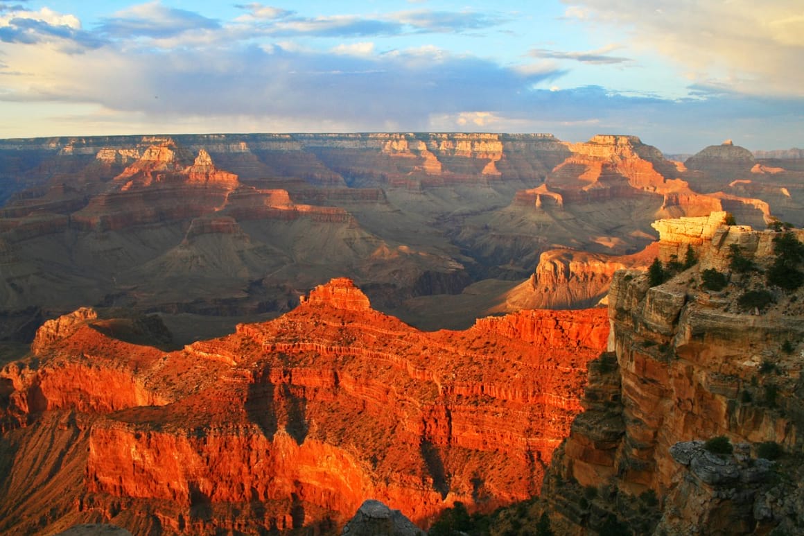 Grand Canyon via Coconino National Forest, Phoenix