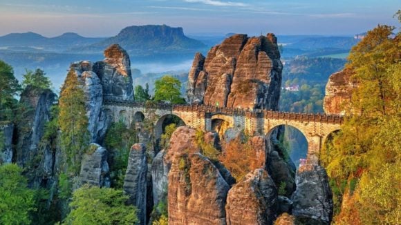 Can Americans travel to Switzerland