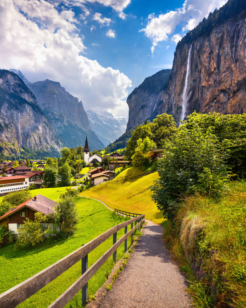 lauterbrunnen valley in switzerland