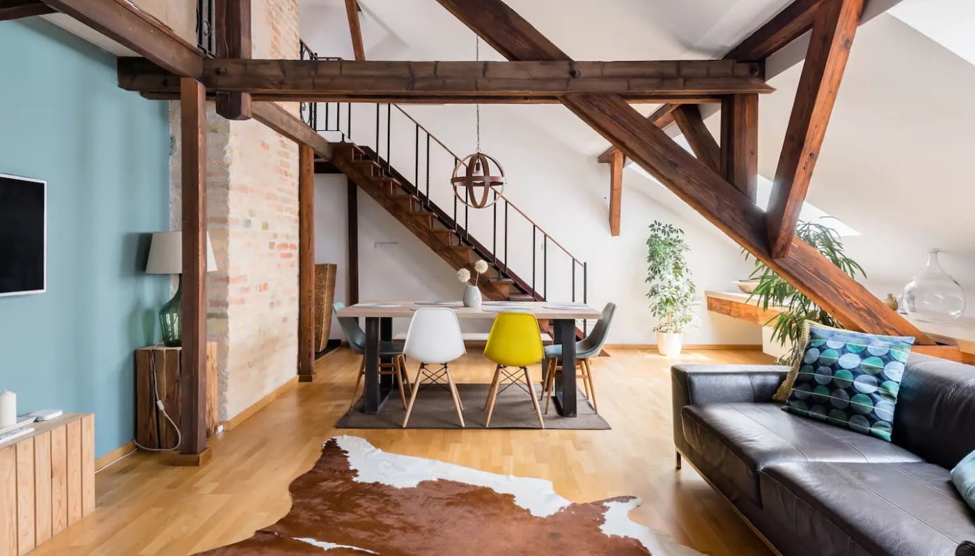 Designers Loft in a Period Building Budapest