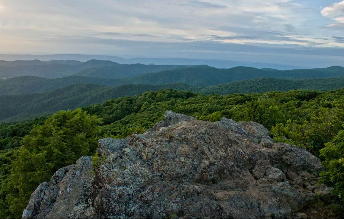 Bearfence Mountain Trail, Shenandoah