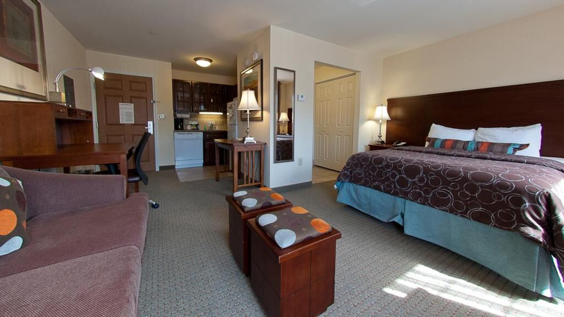 Staybridge Suites