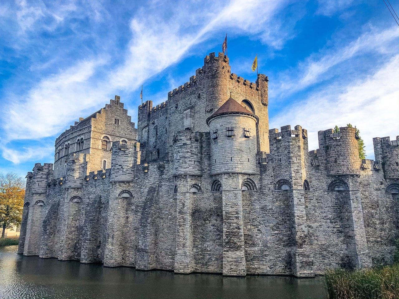 gravensteen castle ghent backpacking belgium