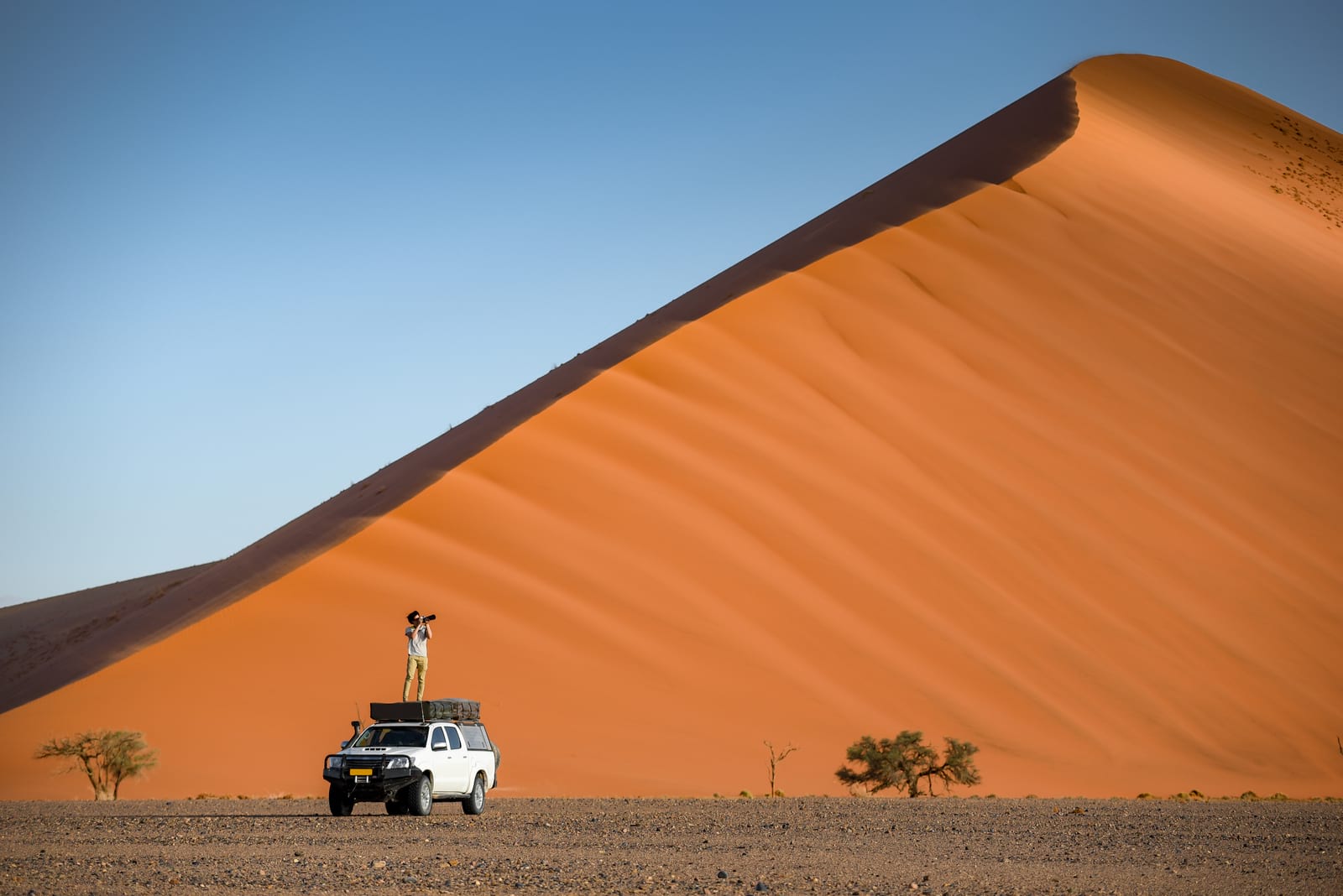 exploring namibia with a renta car namib desert