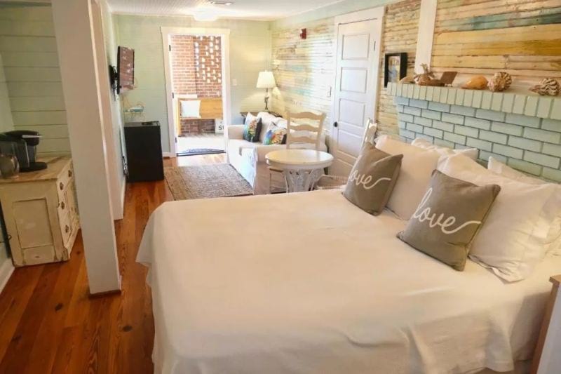 Beachfront Bed and Breakfast Inn Tybee Island