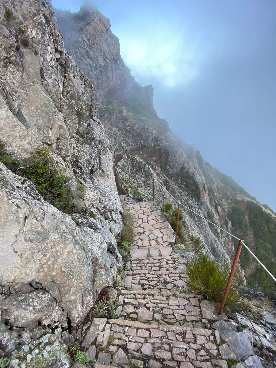 hiking Arieiro