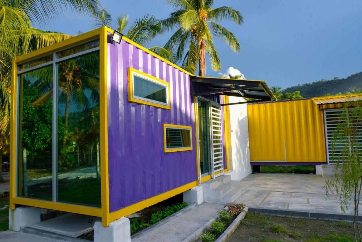 Lumut Cube Kotenastay, Malaysia