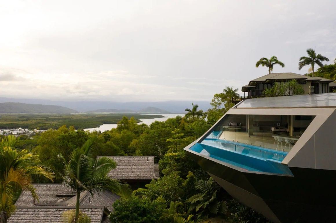 The Edge, Port Douglas