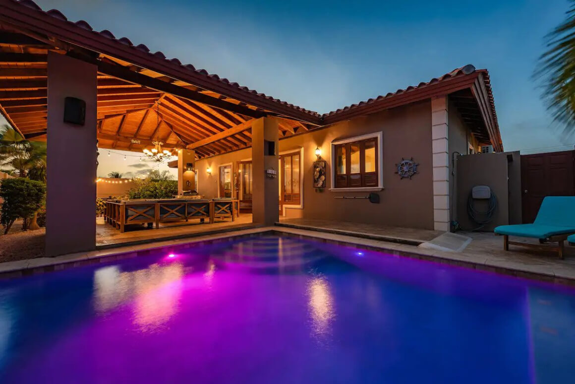 Stunning Villa w/ Pool