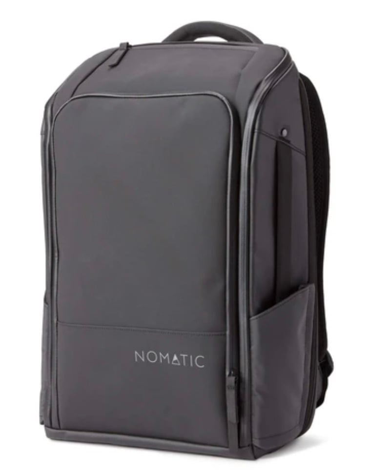 nomatic backpack black