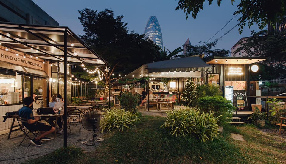 best green hostels in asia the yard hostel - bangkok