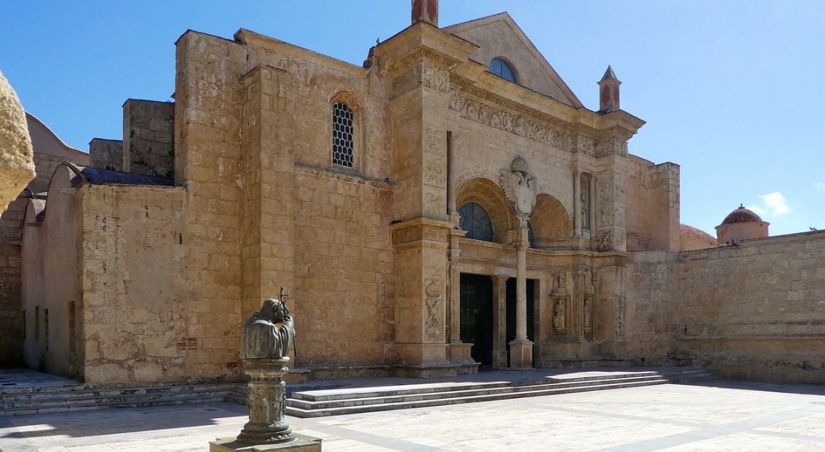 an old yellow stone church in santo domingo