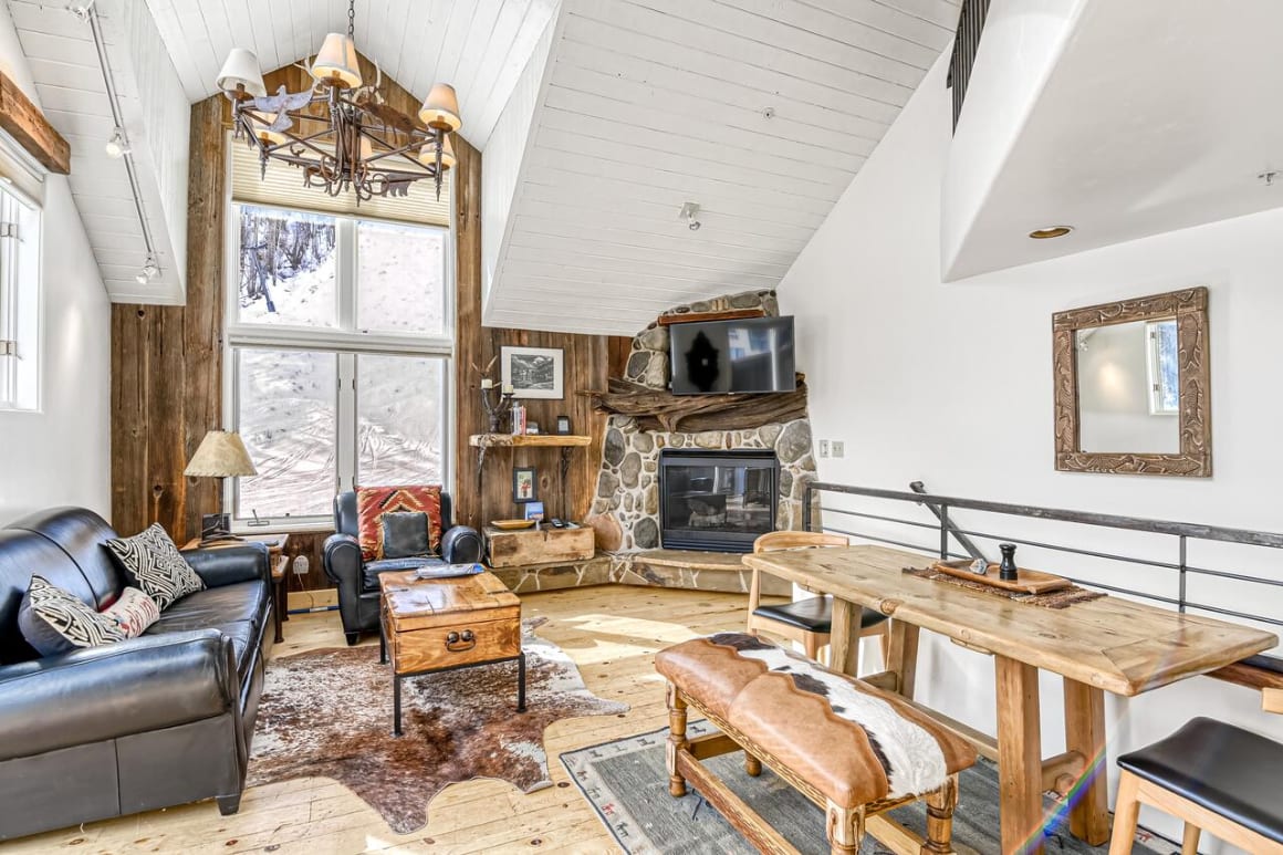 Double Diamond Ski-In Ski-Out Chalet Telluride