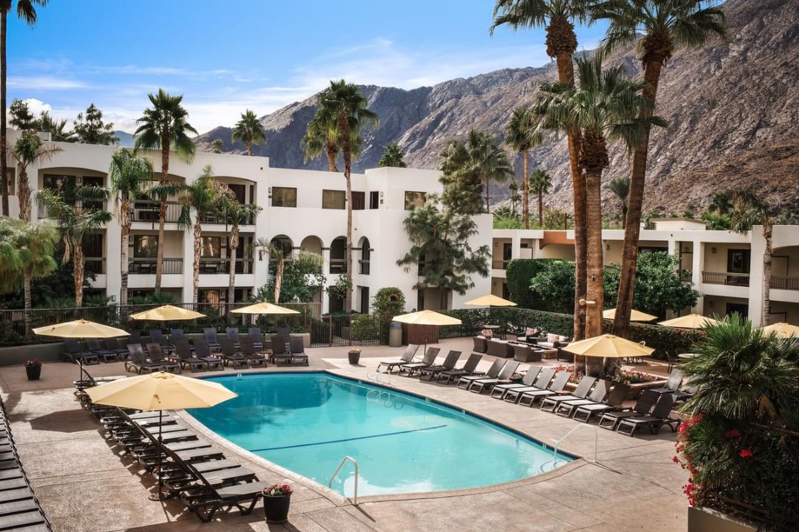 Hotel Palm Mountain Resort and Spa