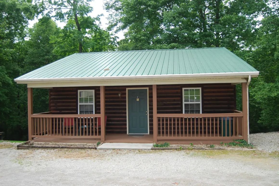 LakePointe Resort Cabin, Kentucky