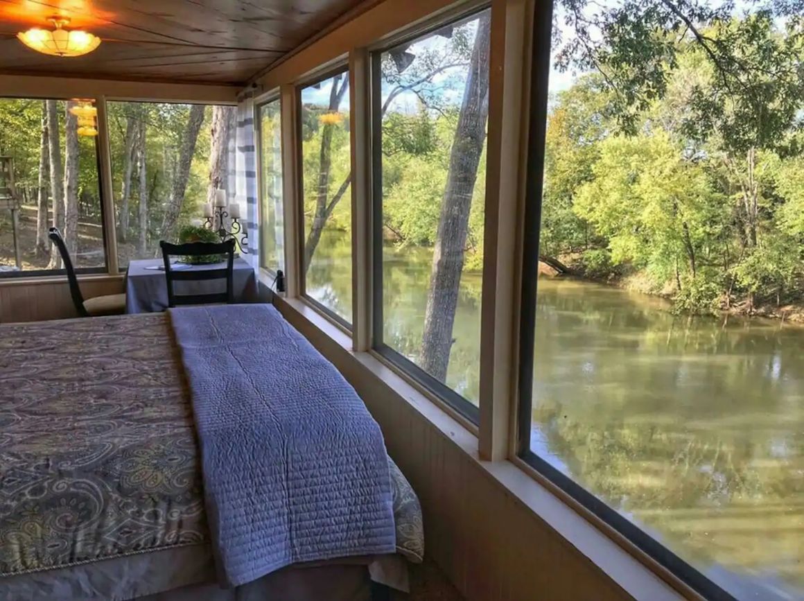 Riverside Cabin, Kentucky
