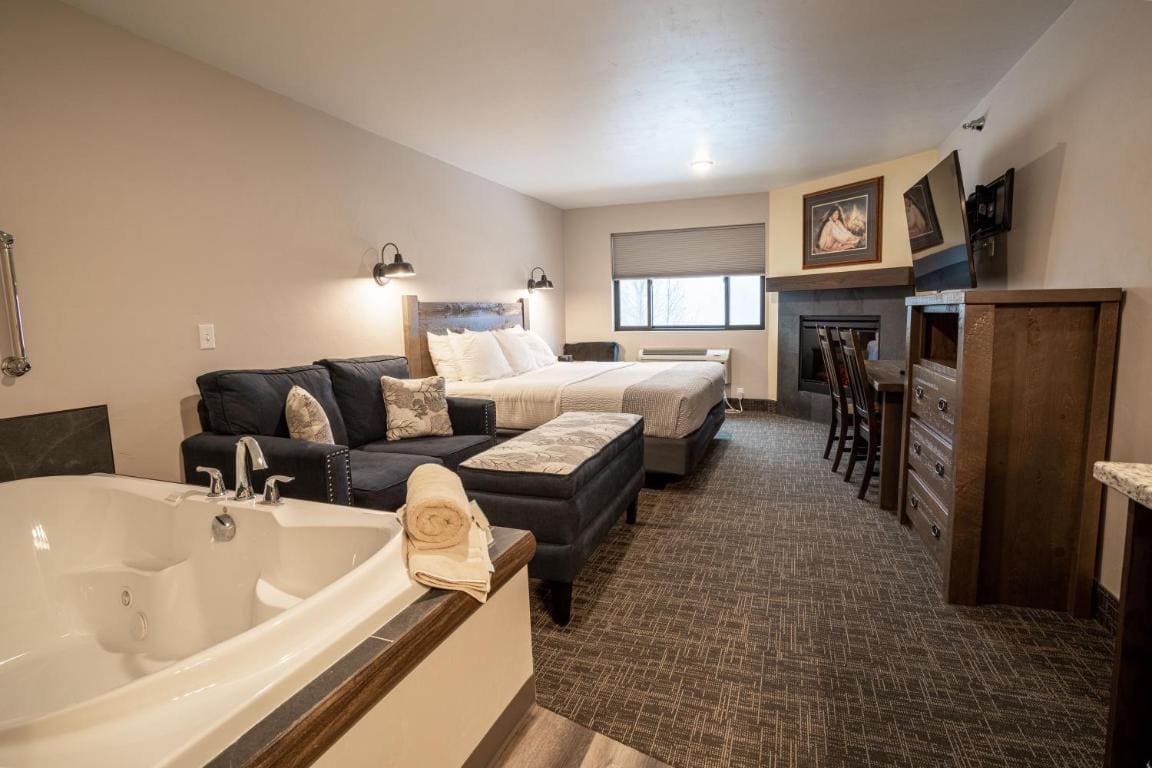 Open Hearth Lodge