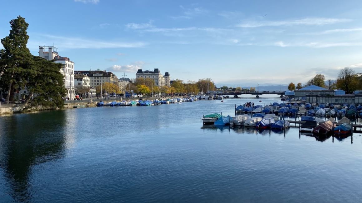 where to stay zurich