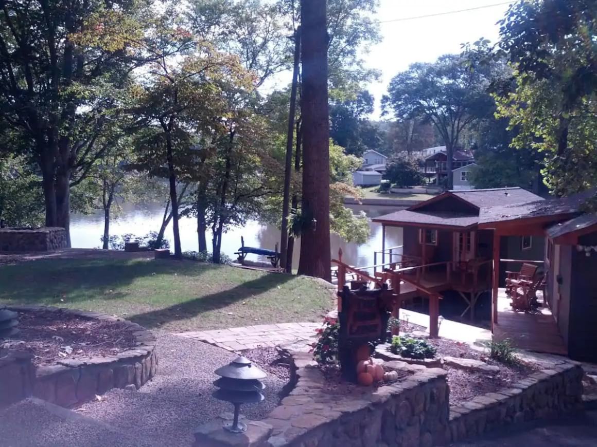 A Cabin on the Water