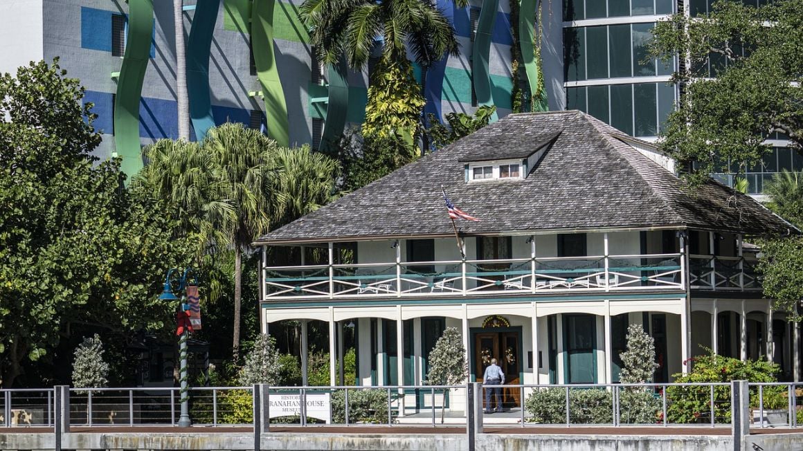Why Stay in a VRBO Fort Lauderdale