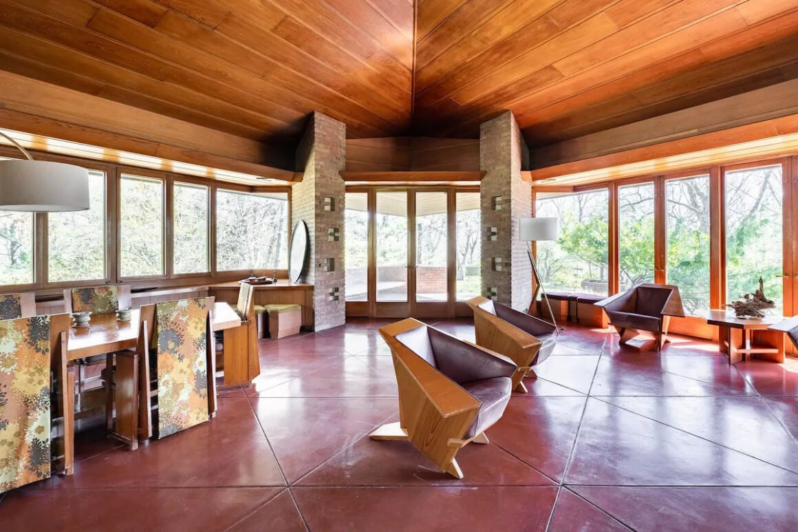 Frank Lloyd Wright's Secluded Home