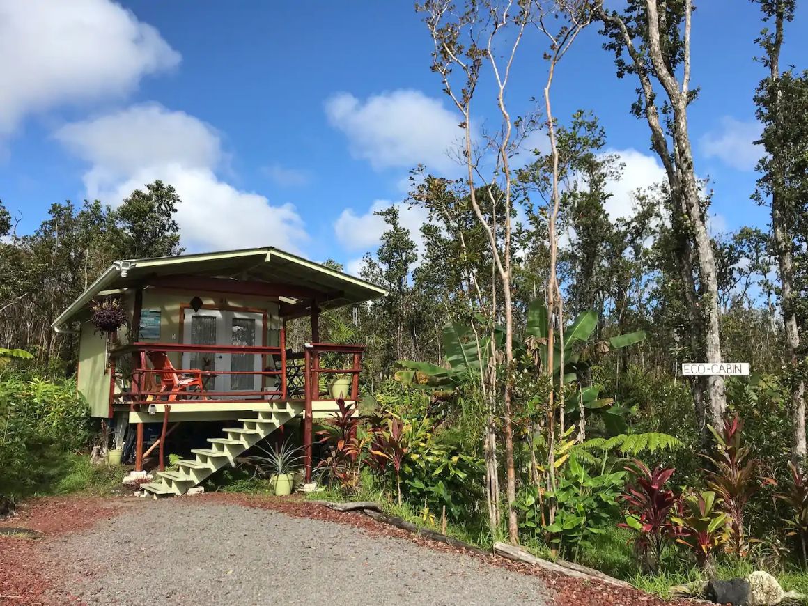 Rainforest Eco-Lodge in Hawaii