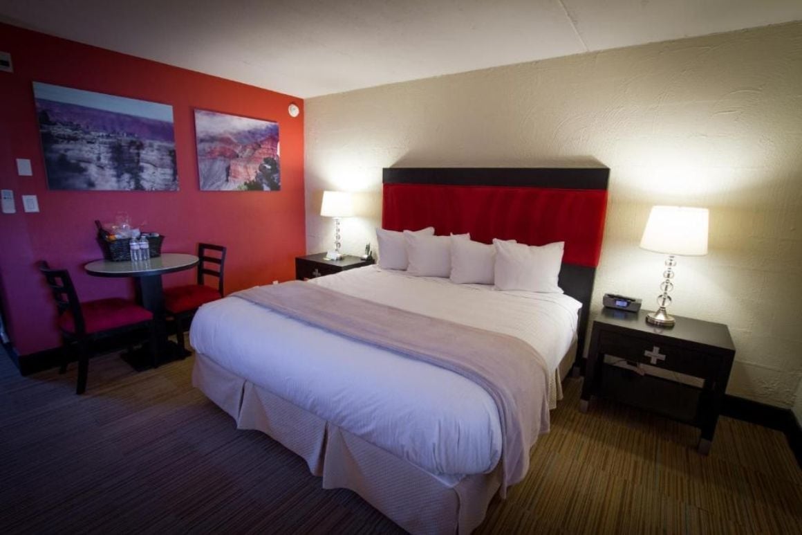 The Clarendon Hotel and Spa best hostels in Phoenix