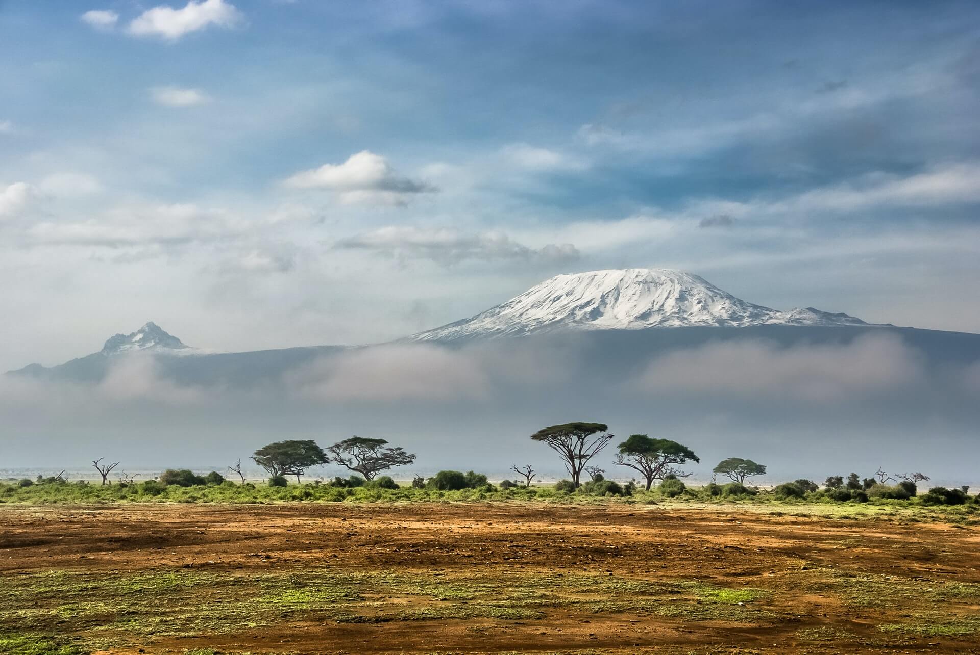 mt kilimanjaro view travel bucket list