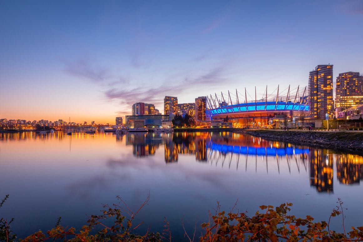 Go to a Canucks Hockey Game Vancouver Rogers Arena