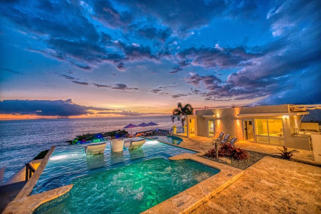 7 Bed Luxury Oceanside Villa