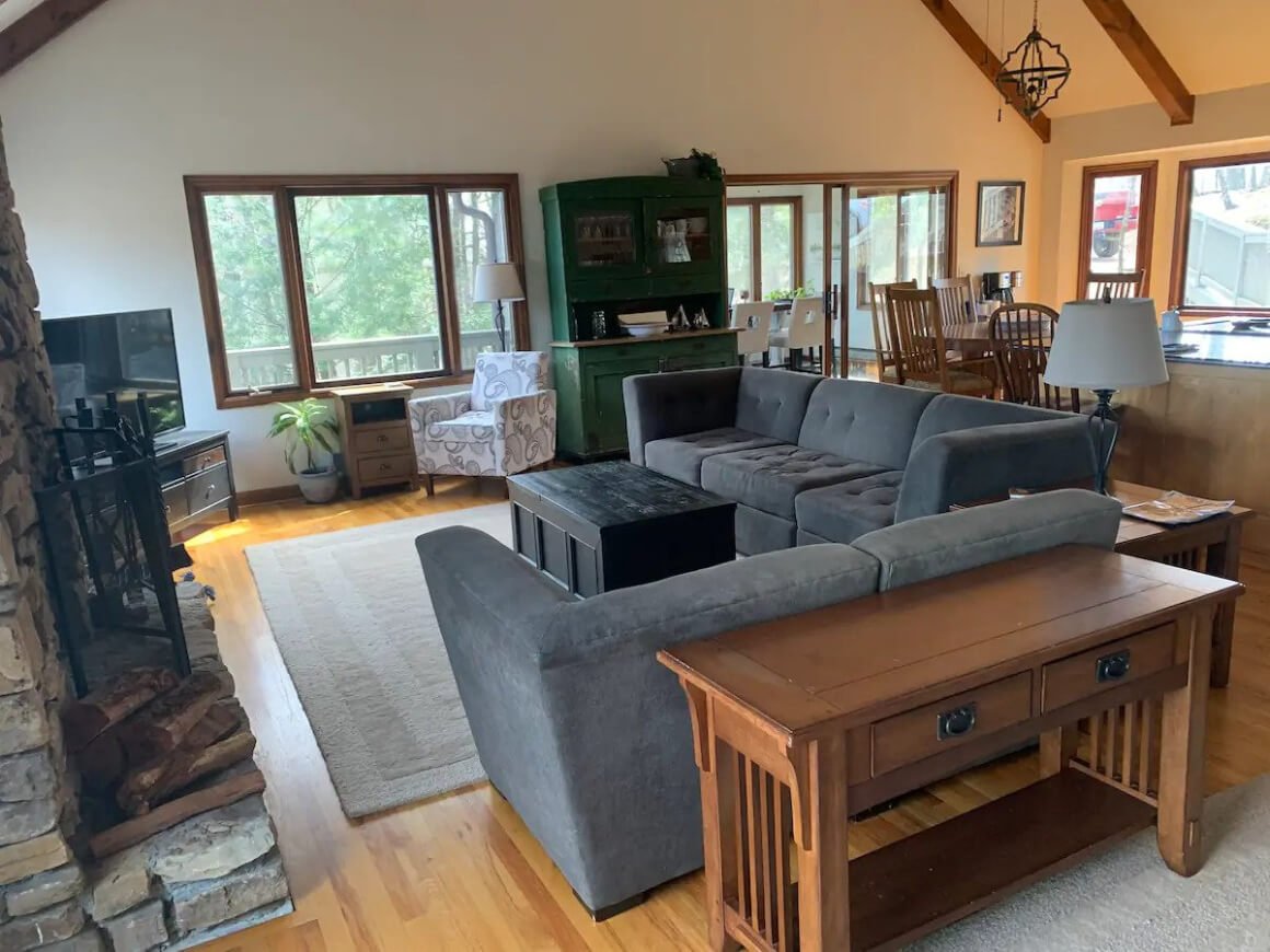 Accessible Mountain Home Close to Trails Sleeps 13