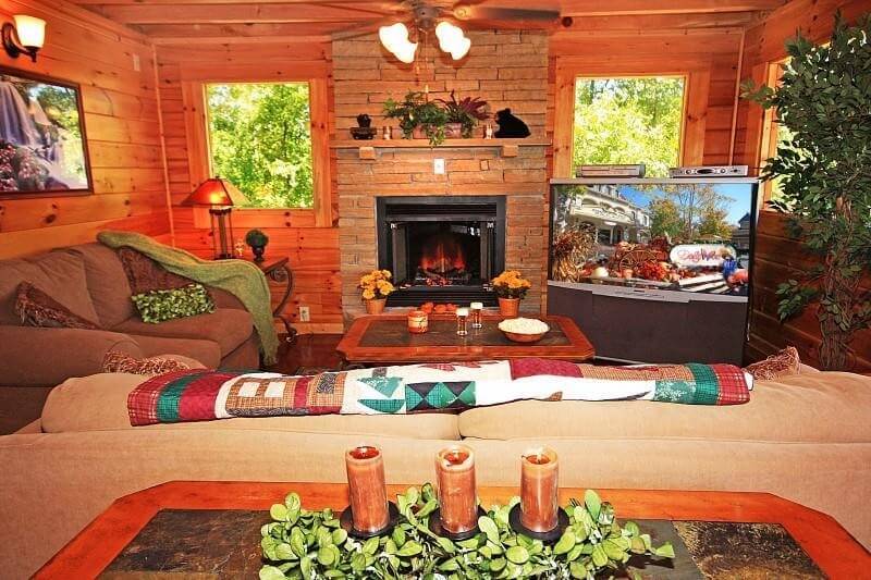 Bear Necessities Cabin Gatlinburg