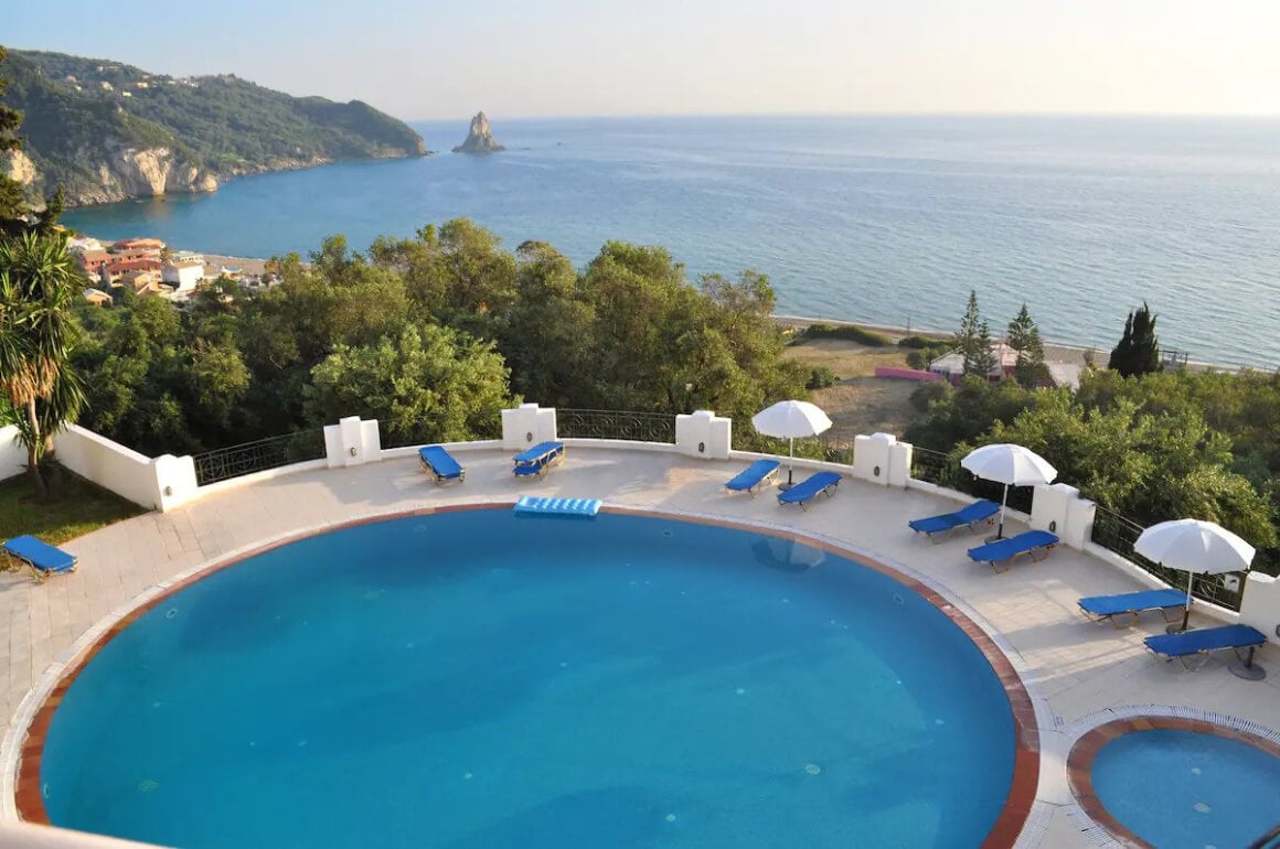 Beautiful Holiday Apartments Maria With Pool – Agios Gordios Beach