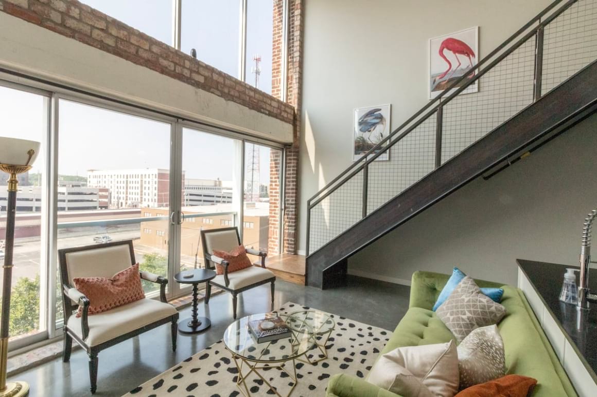 Downtown Loft with Floor to Ceiling Windows