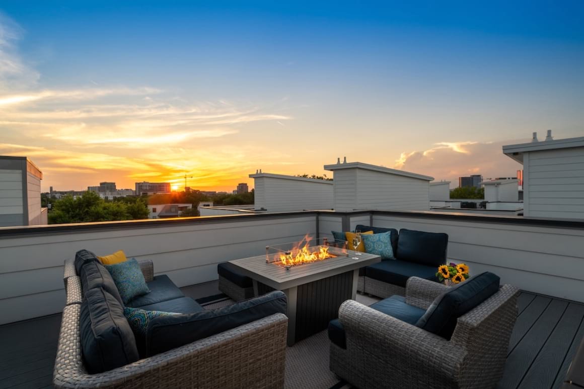 House with Rooftop Firepit