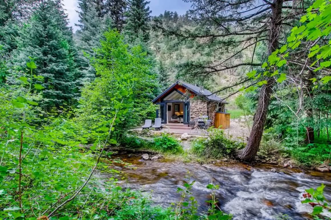 Minimalist Modern Waterfront Cabin