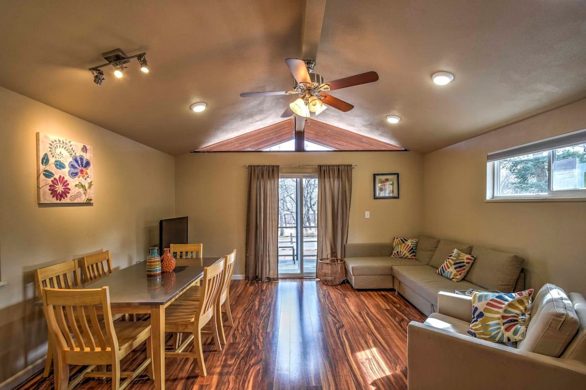 Modern Cabin in Manitou Springs