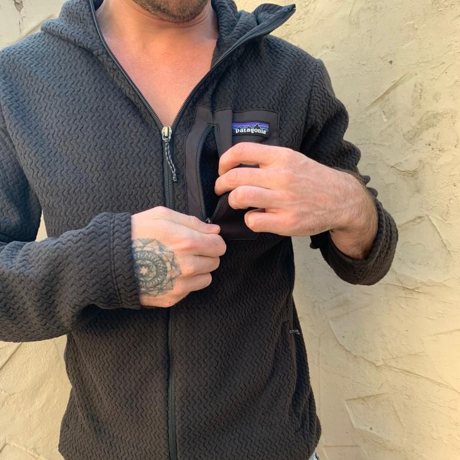 Patagonia R1 Air Zip Review - The Best Mid Layer on The Market