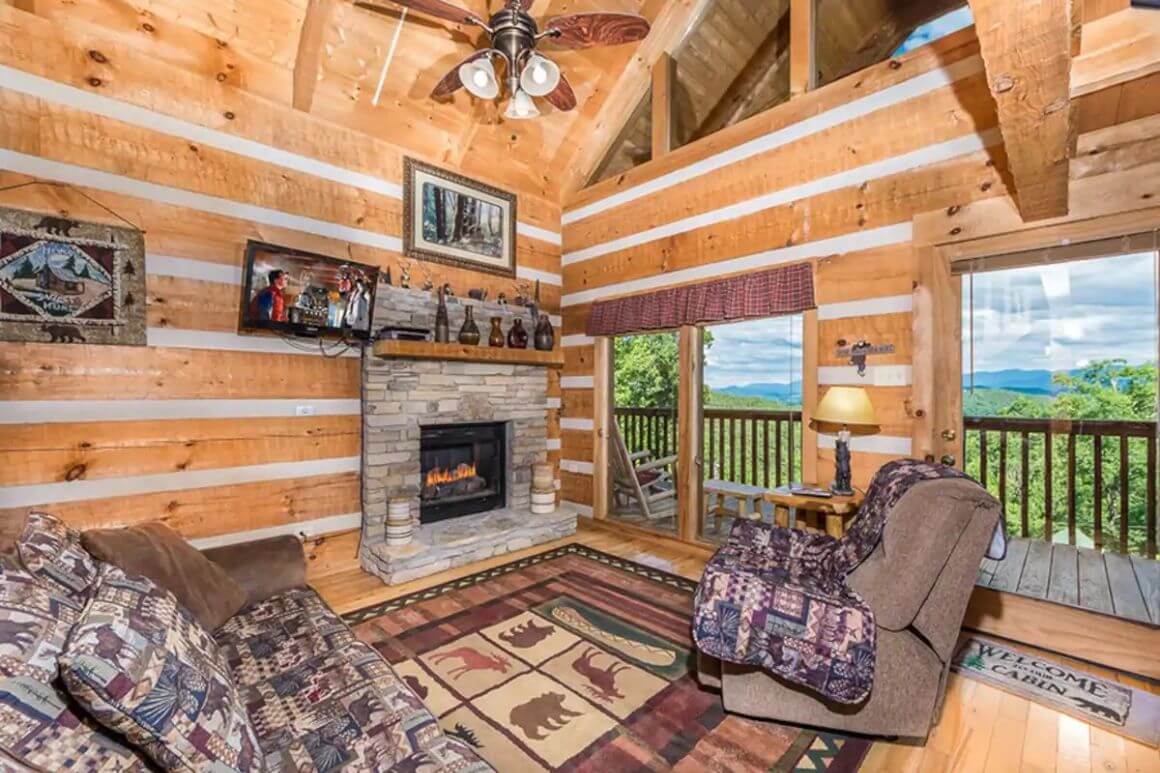 Peaceful Easy Feeling Cabin Gatlinburg