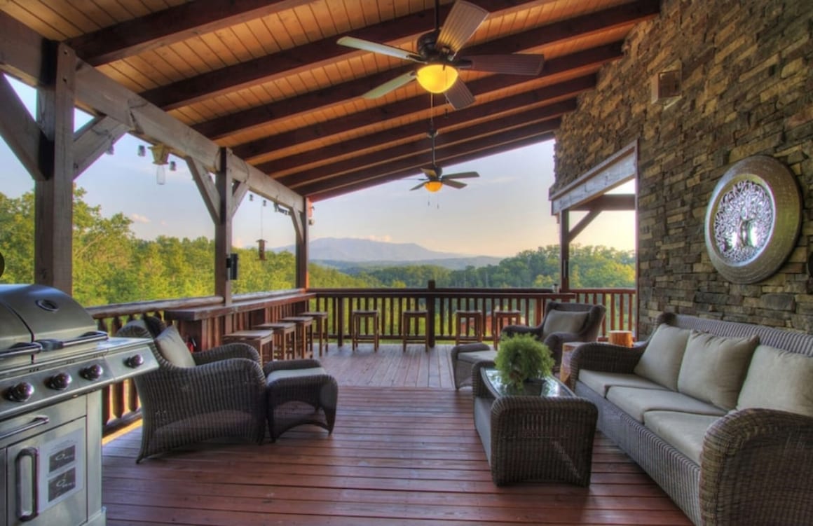 Pigeon Forge Cabin with Spectacular Views