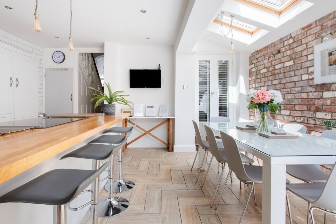 Stroll to the City Centre From a Chic Refurbished Townhouse